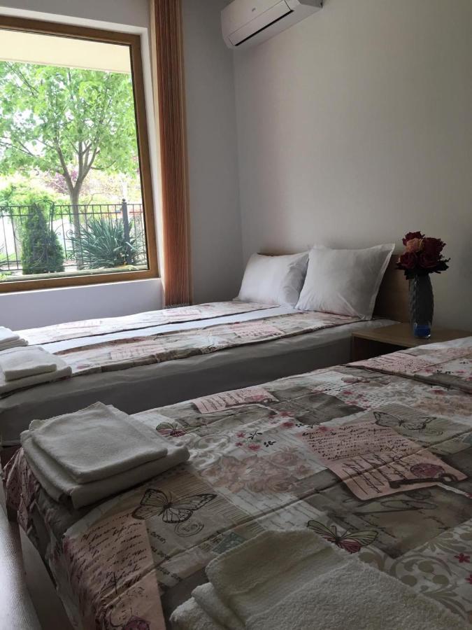 Villa Rossa Apartments 라브다 외부 사진