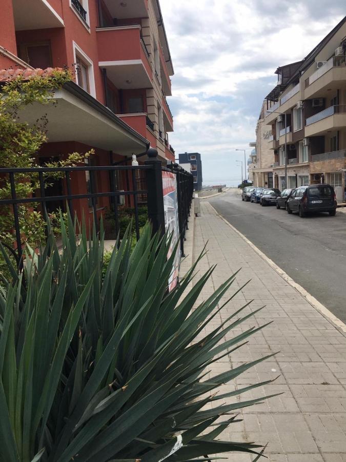 Villa Rossa Apartments 라브다 외부 사진