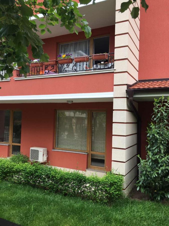 Villa Rossa Apartments 라브다 외부 사진