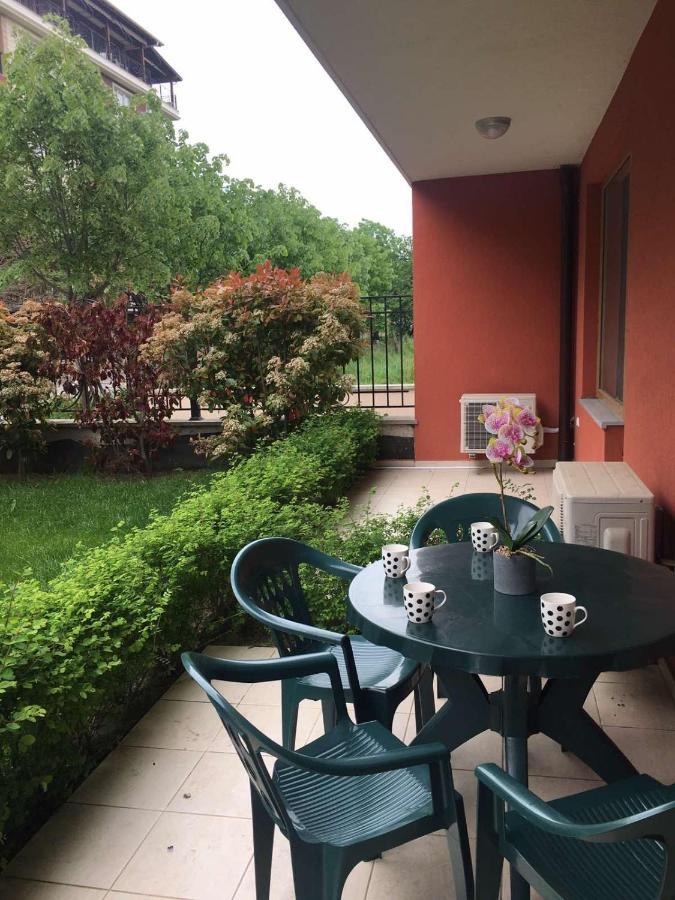 Villa Rossa Apartments 라브다 외부 사진